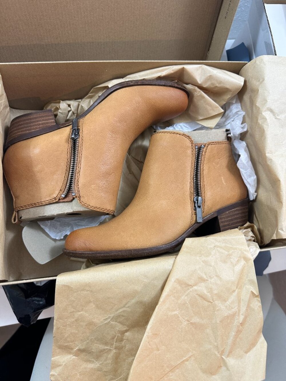 Lucky Brand Basel Wheat Leather Ankle Booties Boots Women's Size 8